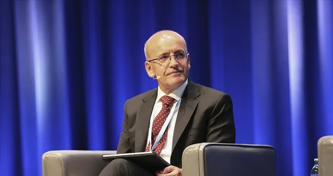 Mehmet Şimşek: 2025'te sanayi üretimi yıllık yüzde 2,6 arttı