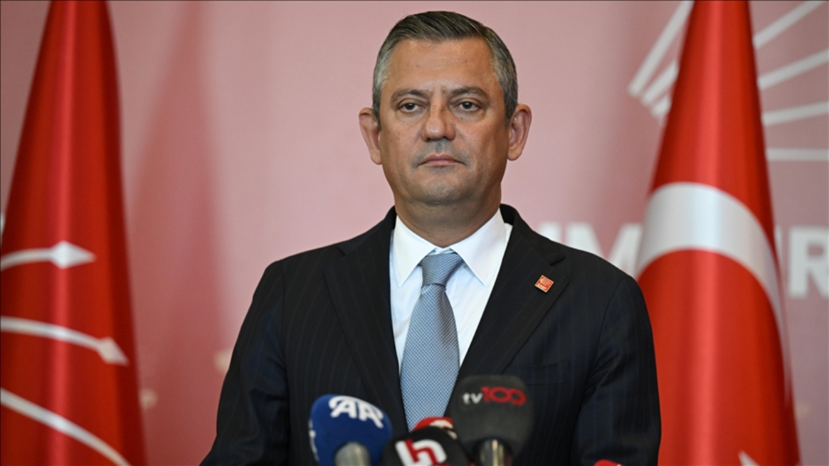 Özgür Özel: İmamoğlu'nun X hesabı açılmalı